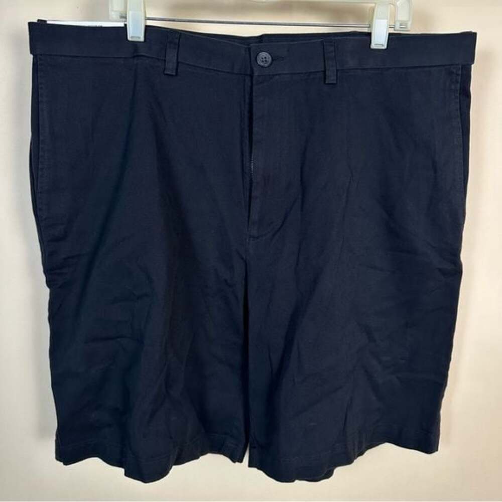Haggar Men’s Comfort Chino Short, black, expandable waist, size 40, 9.5” inseem